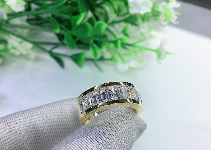 Chú trọng chất liệu chế tác